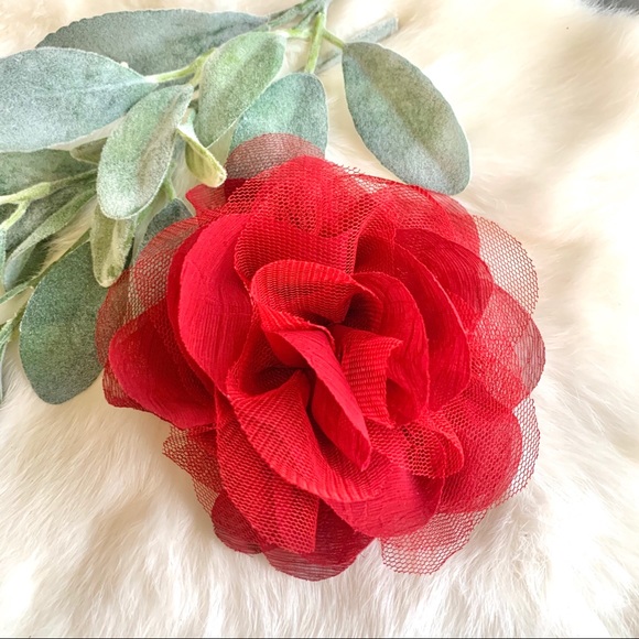 Jewelry - 5/$25 Large Burgundy Flower Convertible Brooch